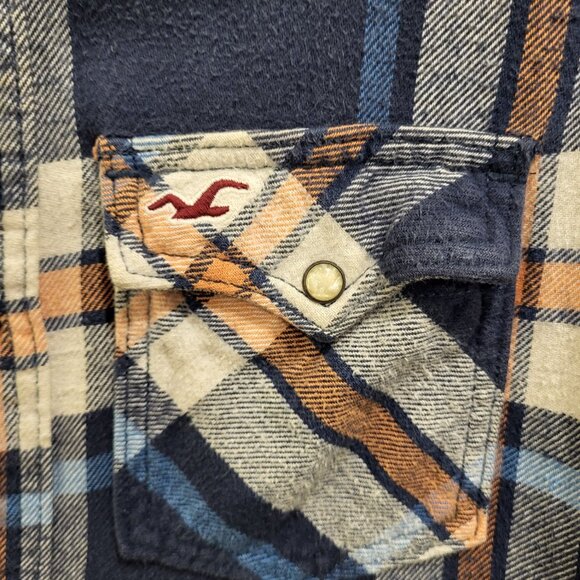 Hollister Flannel Shirt Men's Size Medium Plaid Pearl Snap Front Western - Picture 3 of 7